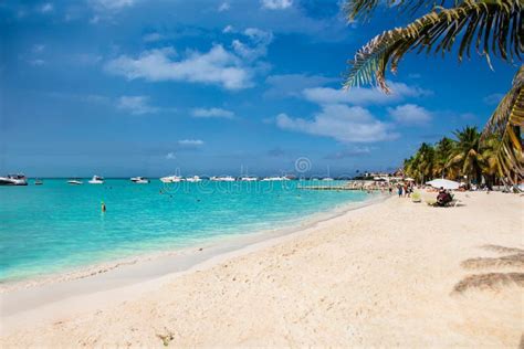 Norten Beach On Isla Mujeres Island Near Cancun In Mexico Stock Image