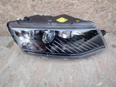 Lampa Prawa Prawy Bi Xenon Skoda Octavia Iii E E B Lampa