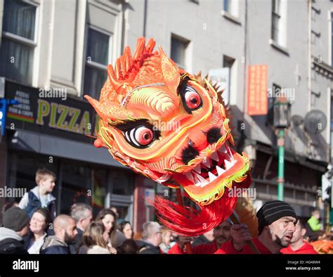 Yuan Xiao Hi Res Stock Photography And Images Alamy