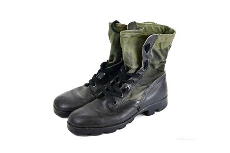 US Vietnam era Jungle Boots (66) (UF)