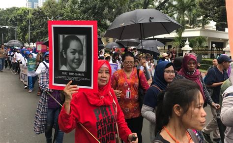 Setidaknya Orang Meriahkan Pawai Ratusan Meter Penghapusan