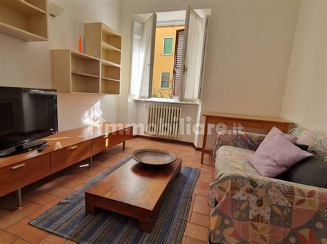 Rent Apartment Perugia Room Flat In Corso Camillo Benso Di Cavour