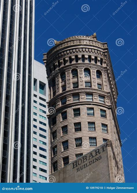 Skyscraper in San Francisco Stock Photo - Image of conrast, outside: 10979218