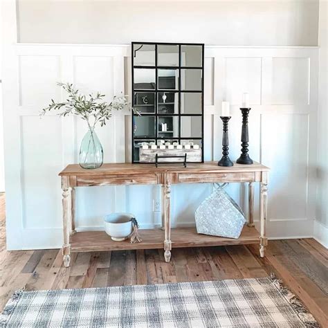 Rustic Décor for an Entryway Soul Lane