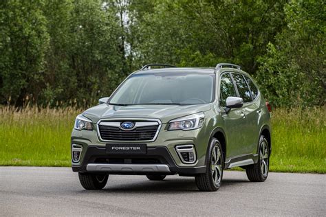 Subaru Forester Facelift Rendered With Restyled Front Fascia Rear