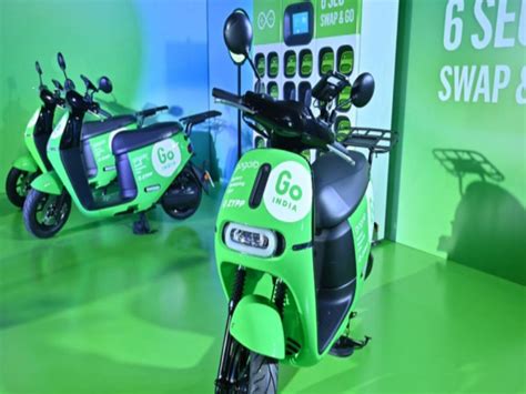 Gogoro Launches Battery Swapping Pilot Program In India