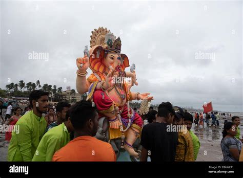 Mumbai India September Big Lord Ganesh Idol Being Immersed In