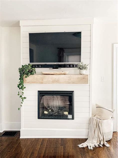 Seamless Shiplap Covered Modern Farmhouse Fireplace Homebnc