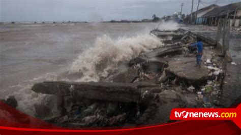 Ada Potensi Gelombang Tinggi Hingga 6 Meter Di Perairan Indonesia BMKG