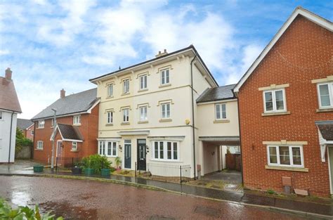 Gratian Close Highwoods Colchester 4 Bed Link Detached House For