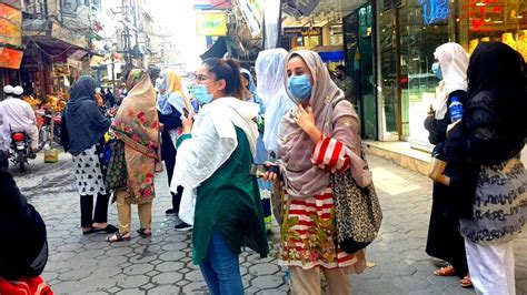 Sadar Bazar Peshawar Clothing Market In Peshawar Sadar Bazar Youtube