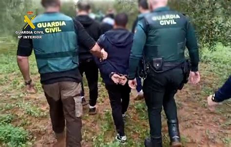 La Guardia Civil Esclarece Numerosos Robos Y Recupera 24 Toneladas De