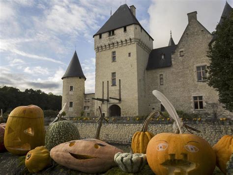 Indre et Loire le château du Rivau fête l automne les 24 et 25 octobre