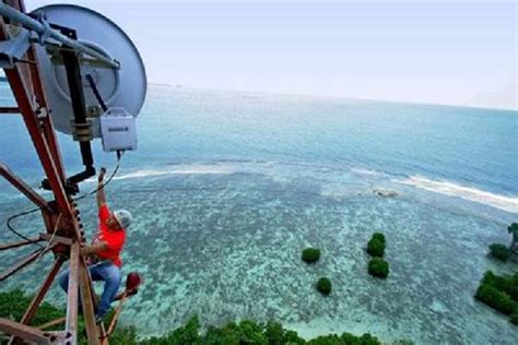 Palapa Ring Paket Tengah Pulau Terluar Sulut Segera Bisa Akses Internet