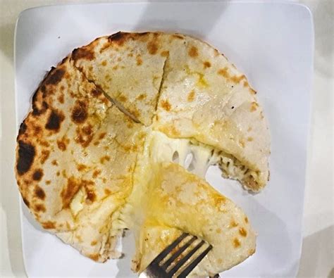 Rsmy Best Cheese Naan Sink Your Teeth Into The Goodness Of Gooey