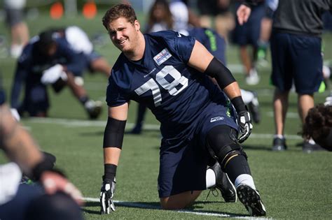 Seahawks O Line Gets A Boost With Luke Joeckel Back