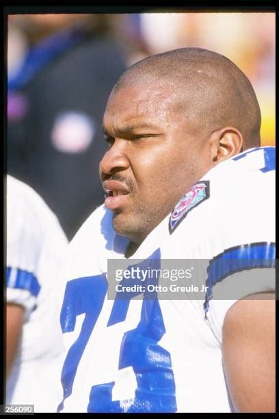 2450 Larry Allen Photos And High Res Pictures Getty Images