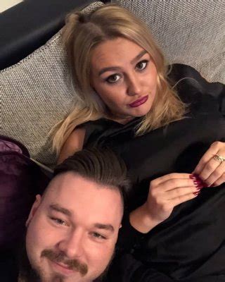 Sexy Dirty Chubby Small Tit Big Ass Slut Beach Vacation Porn Pictures XXX Photos Sex Images