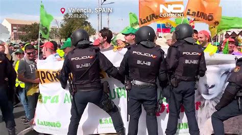 Bauernproteste In Valencia W Tende Landwirte Sto En Auf Polizei