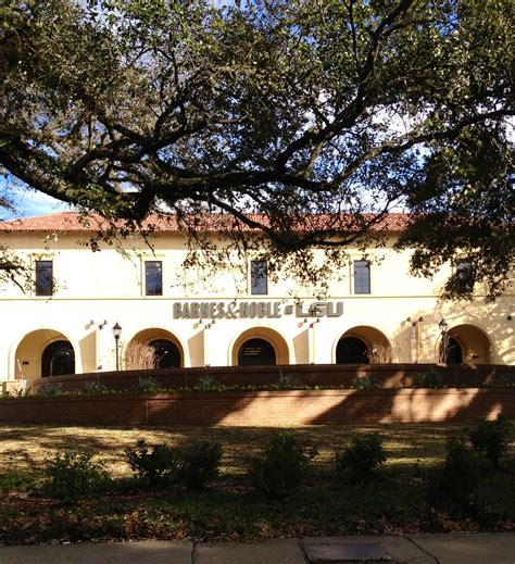 Barnes and Noble on LSU campus | Lsu, Lsu tigers football, Louisiana ...