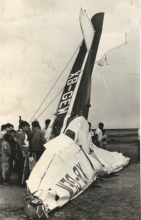 Aspecto De La Avioneta Que Se Estrelló Ayer