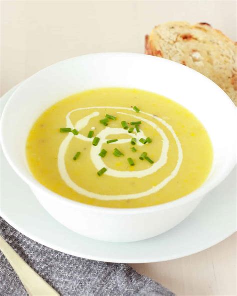 Creamy Yellow Squash Soup — JINZZY