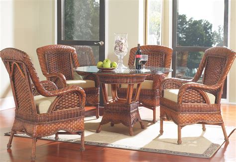 Casablanca Wicker Dining Set Of 5 With 45 Square Glass Top