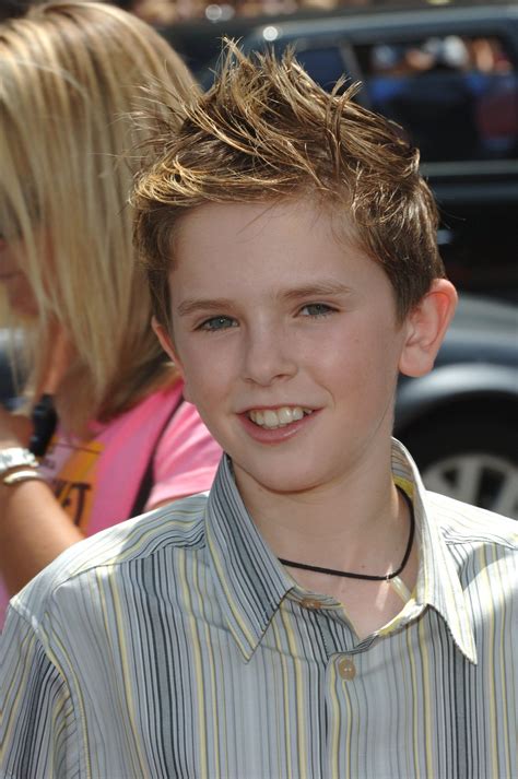 Freddie Highmore Freddie Highmore Photo 974488 Fanpop