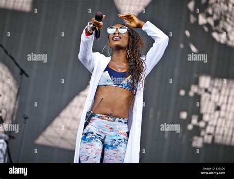 London, UK. Clean Bandit ( Jack Patterson, Luke Patterson, Grace Chatto ...