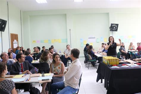 Docentes da USF participam de Oficina de Aprendizagem Dinâmica USF