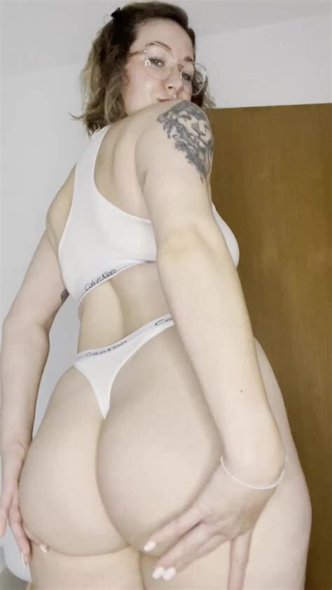 On Our First Date Would You Eat My Ass Centaur Girls HAPPY BOOTY