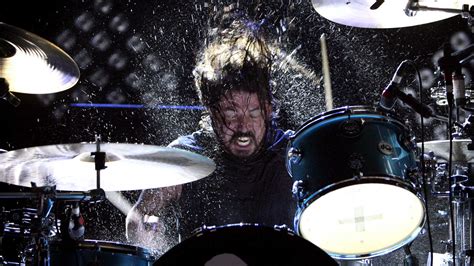 Dave Grohl Wallpaper - WallpaperSafari