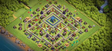 [TH12] I just did my base layout a complete redo, thoughts? : r ...