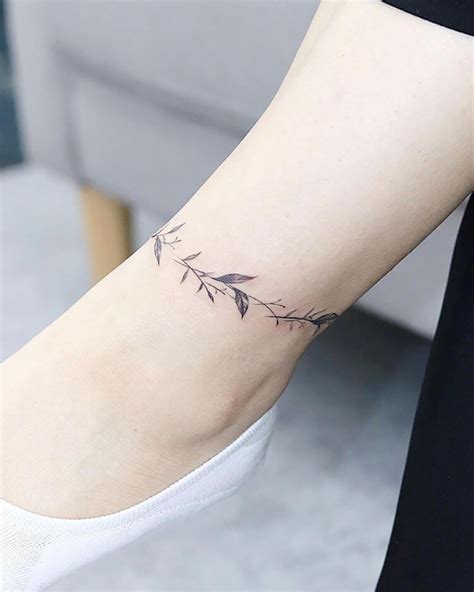 Stunning Ankle Bracelet Tattoo Designs For Women Beautypg