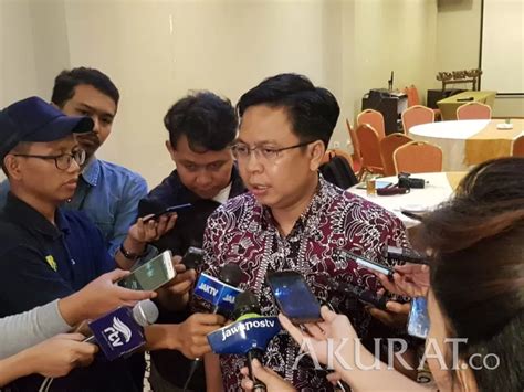 Survei Indikator Prabowo Gibran Melesat Ganjar Mahfud Justru Melempem