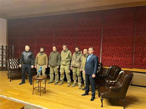 Из российского плена освобождены командир полка «Азов» и его ...