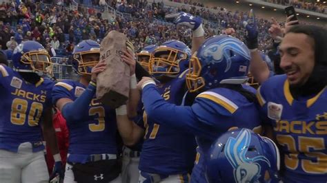 Jackrabbits football Archives - KVRR Local News