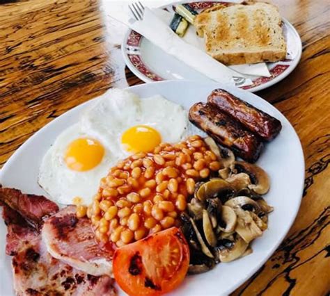 Coffee Lounge In Barnstaple Cafe And Takeaway