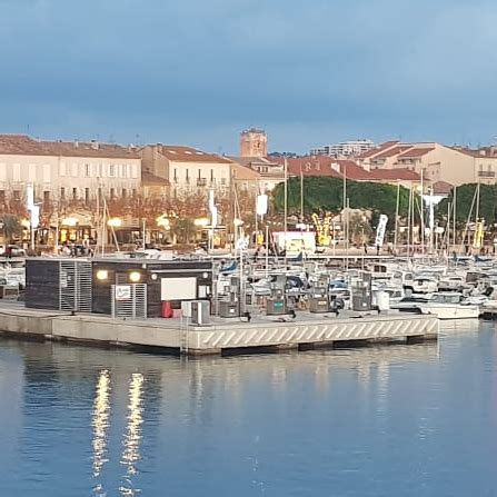 Station Essence Du Port De Saint Raphael Toutes Les Infos Sur La