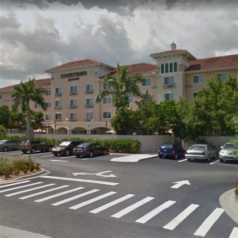 Courtyard by Marriott Fort Myers Airport Parking | Way