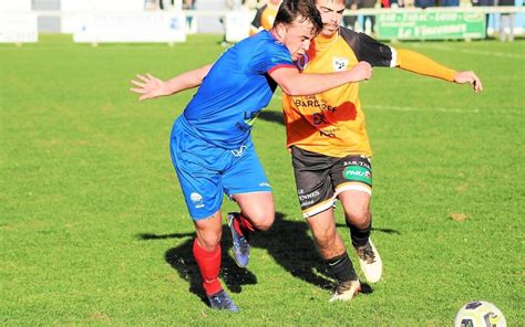 R Theix Bien Au Dessus De Naizin Foot Amateur Bretagne