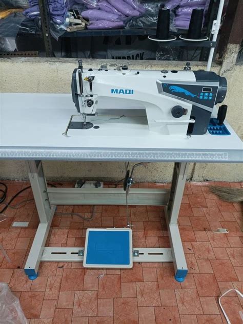 Maqi Q M Single Needle Lockstitch Machine With Thread Cutter At Rs