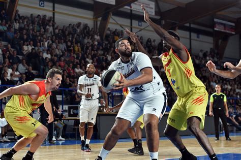 Basket Leaders Cup Une Premi Re Sans Trembler Pour Roanne