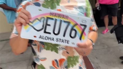 Hawaii Introduces Shaka License Plate As State S Official Gesture Youtube