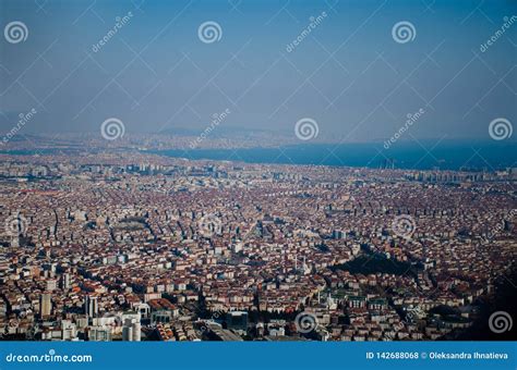 Vue Sup Rieure De Ville D Istanbul De L Avion Photo Stock Image Du