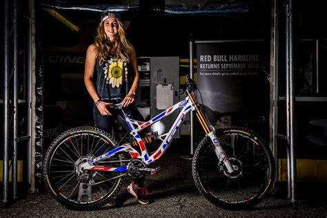 WINNING BIKE: Rachel Atherton's GT Fury for World Champs - WINNING BIKE ...