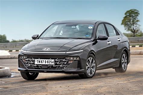 New Hyundai Verna Price Design Colours Features Performance Review