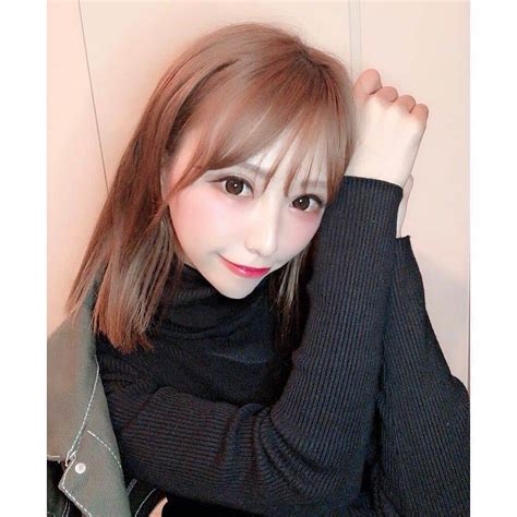 一ノ瀬恋さんのインスタグラム写真 一ノ瀬恋instagram「richelleebisu でマツエクしてきた👀💗 デザインは目頭