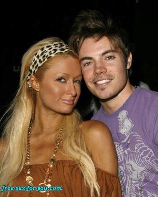 Paris Hilton Showing Her Perky Tits And Pussy To Paparazzi Porn Pictures XXX Photos Sex Images