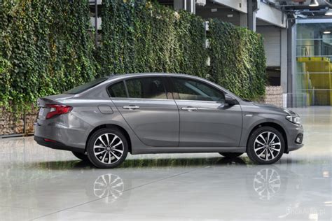 Fiat Tipo II 1 4 95 KM 2018 sedan skrzynia ręczna napęd przedni